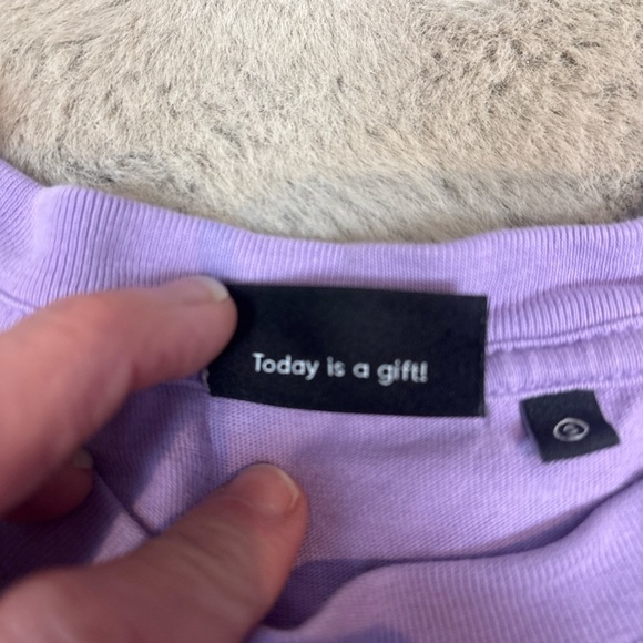 Lavender Graphic Tee - Picture 5 of 5